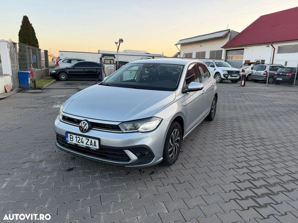 Volkswagen Polo 1.0 TSI DSG Life - 1