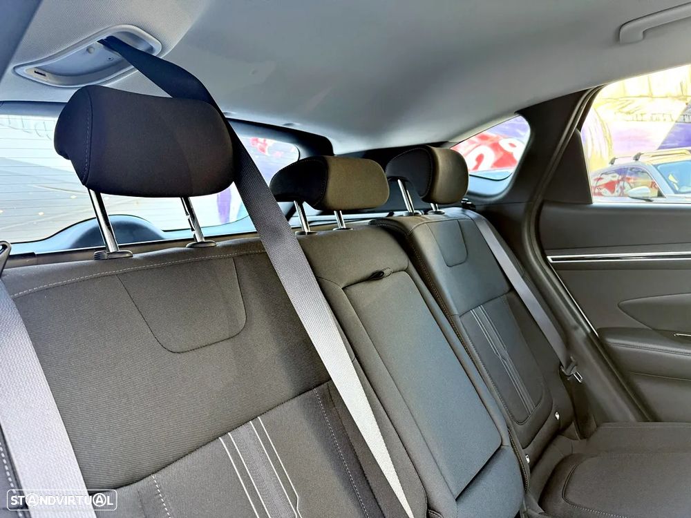 Hyundai Tucson 1.6 T-GDI HEV Vanguard+TA - 29