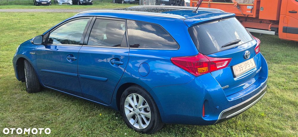 Toyota Auris - 4
