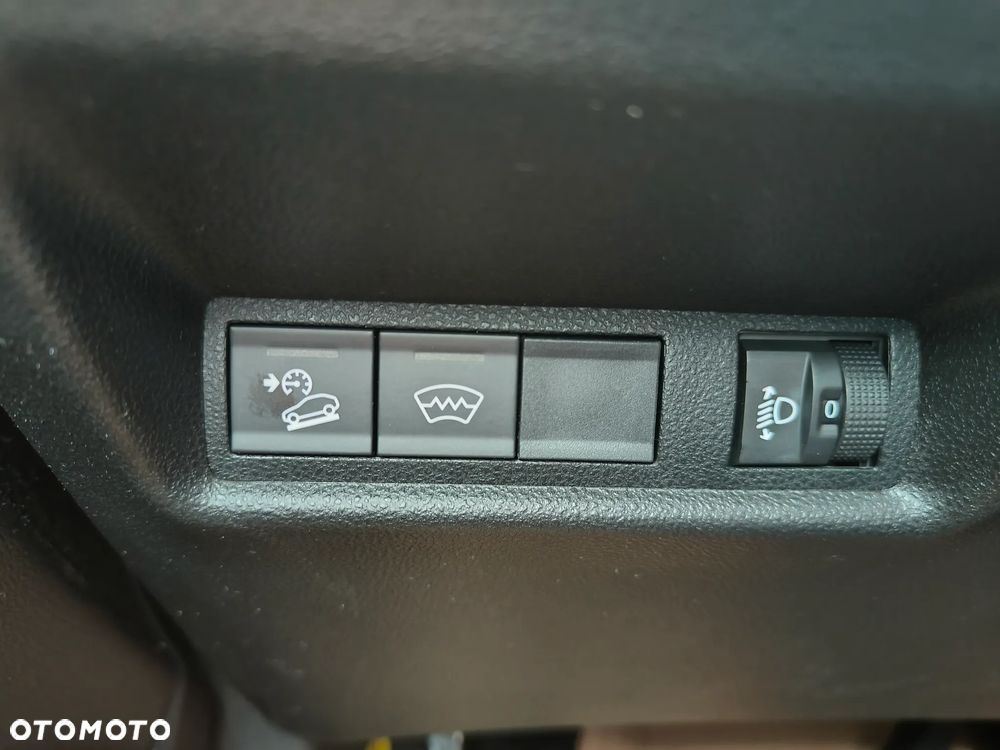 Jeep Avenger 1.2 T3 mHEV Altitude FWD eDCT6 - 20