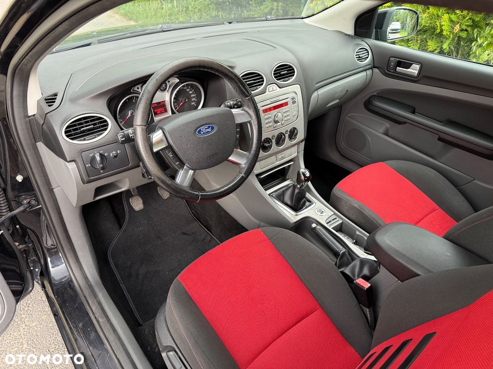 Ford Focus 1.6 Ti-VCT Style - 15
