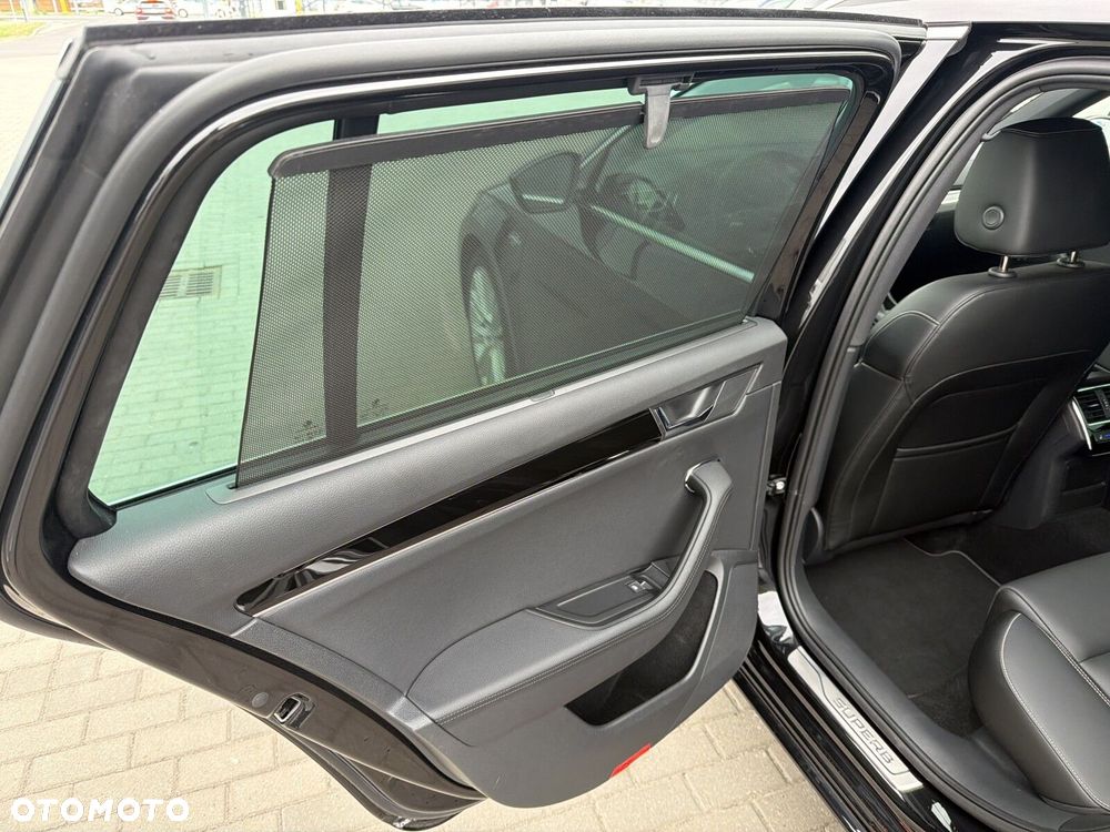 Skoda Superb 2.0 TDI SCR L&K DSG - 36