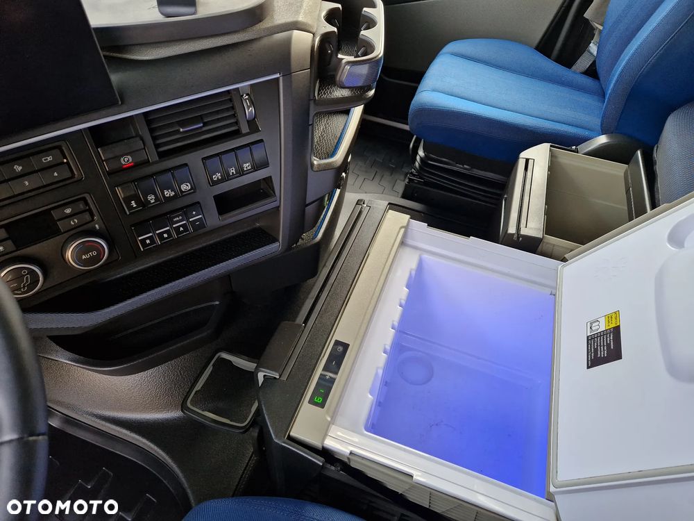 Volvo FH5 460 I-SAVE STANDARD / ACC / I- PARK COOL / TV / POLSKI SALON - 24