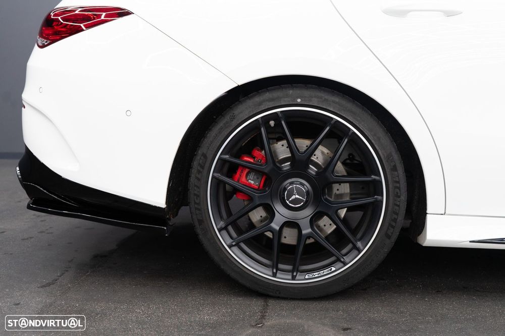 Mercedes-Benz CLA 45 AMG S Shooting Brake 4Matic+ - 14