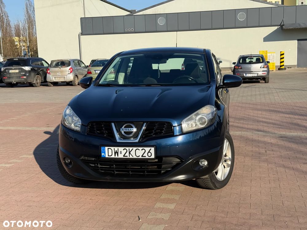 Nissan Qashqai - 1