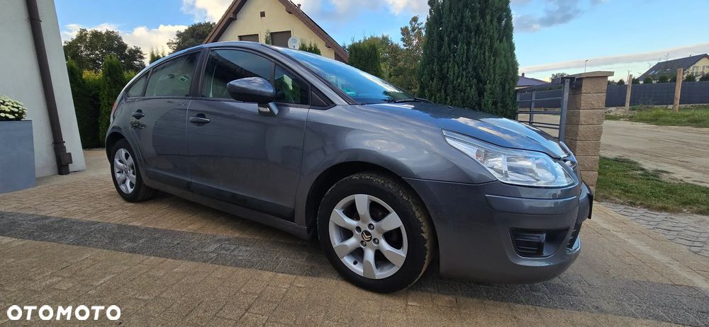 Citroën C4 1.6 VTi Attraction - 1