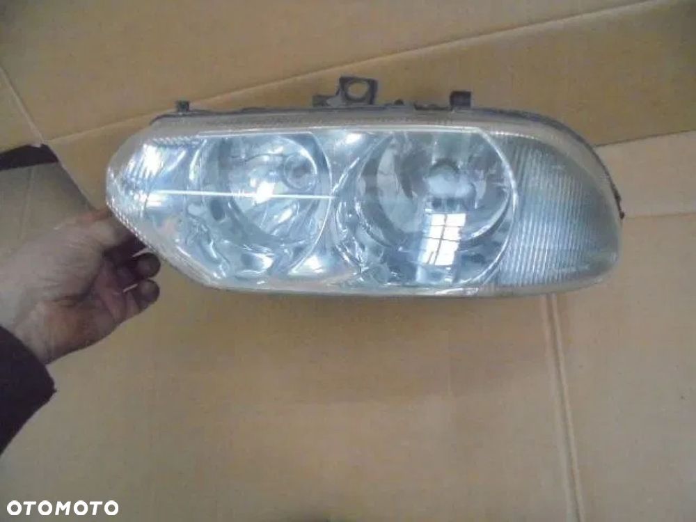 ALFA 156 LAMPA LEWA PRZÓD - 3