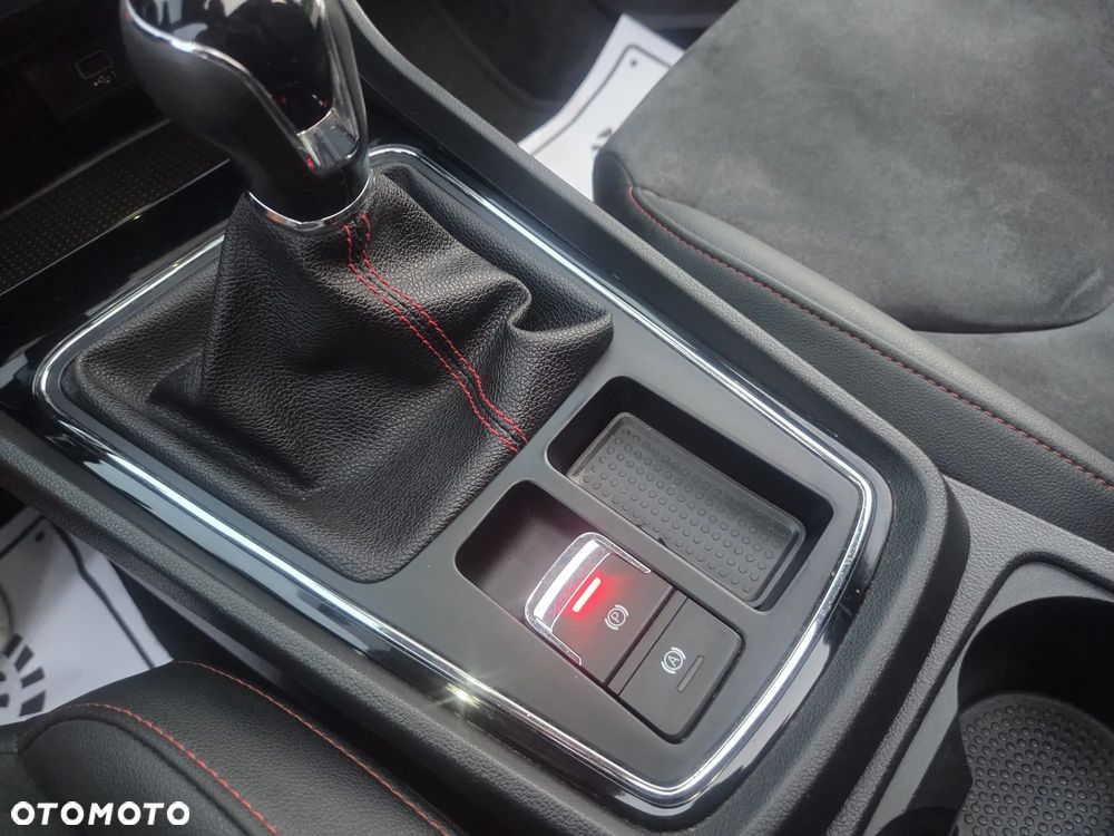 Seat Leon 1.8 TSI Start&Stop FR - 19