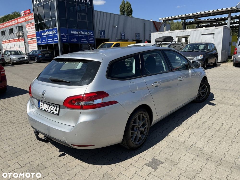 Peugeot 308 1.6 e-HDi Active S&S - 15