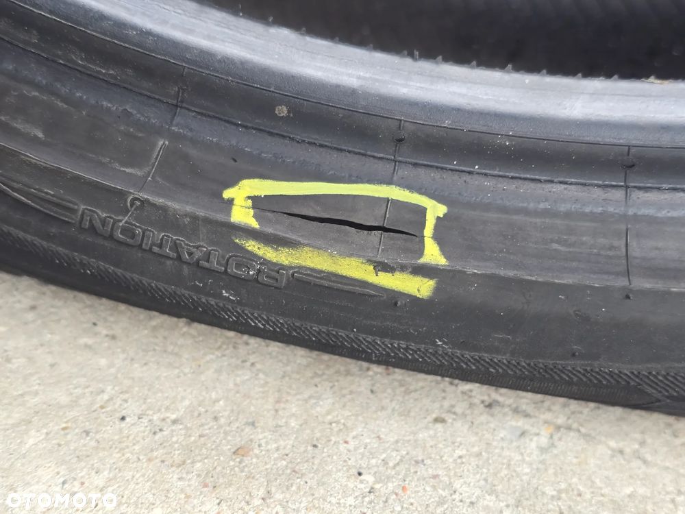 OPONA OPONY 4 SZT BARUM ZIMA 245/45/18 20R - 24
