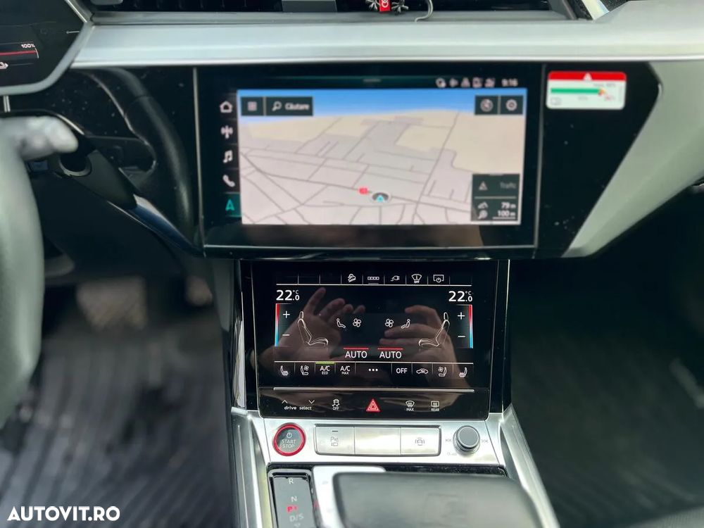 Audi e-tron quattro S - 19