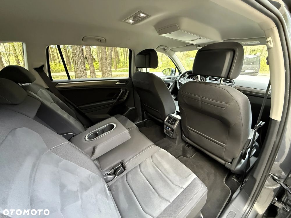 Volkswagen Tiguan Allspace 2.0 TDI 4Mot Elegance DSG - 25