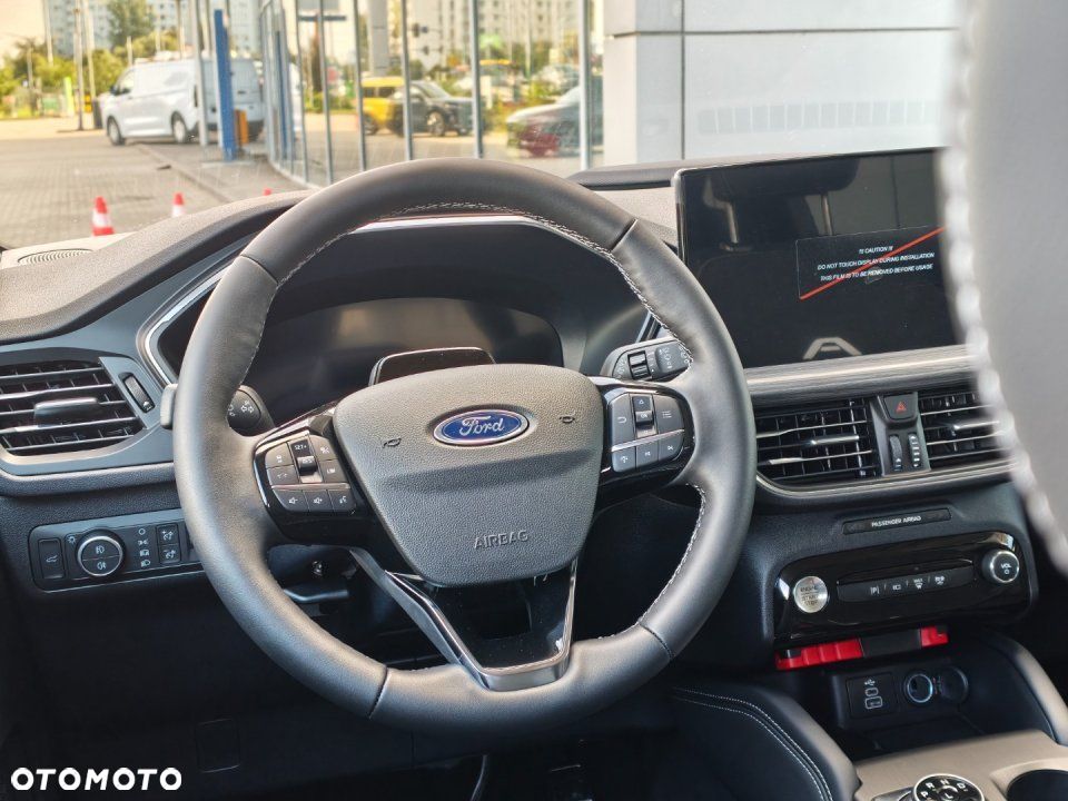 Ford Kuga - 16
