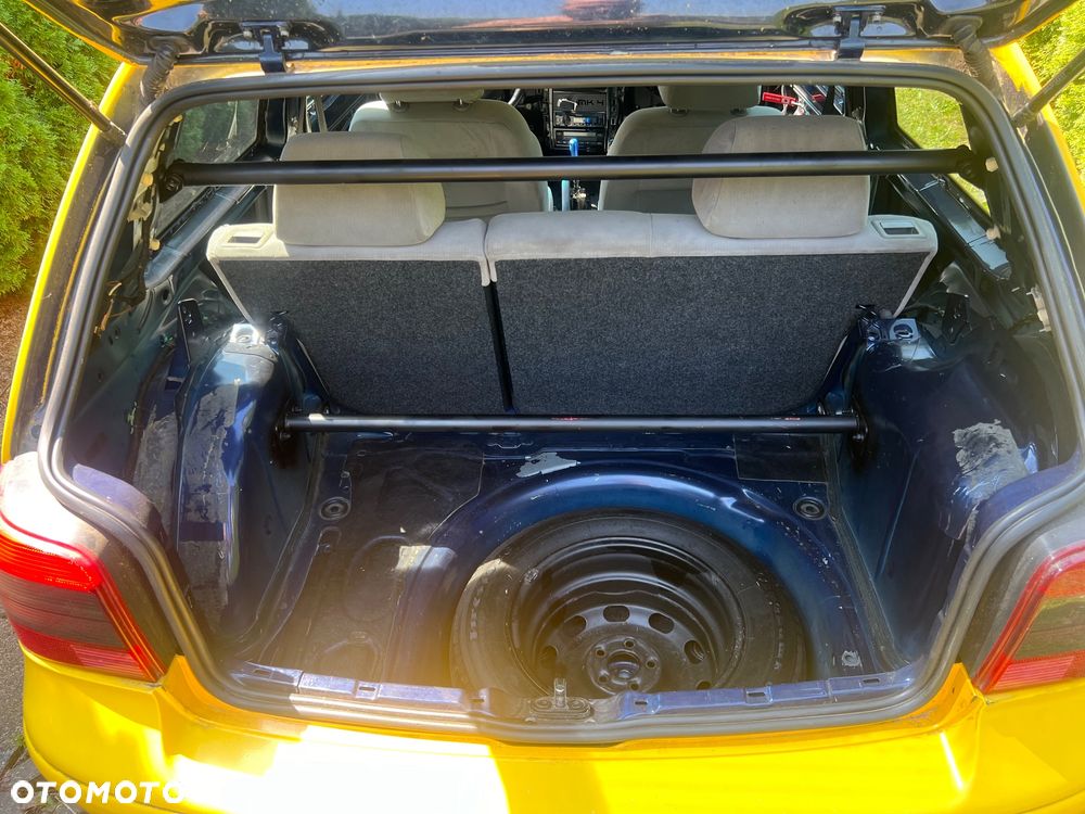 Volkswagen Golf - 13