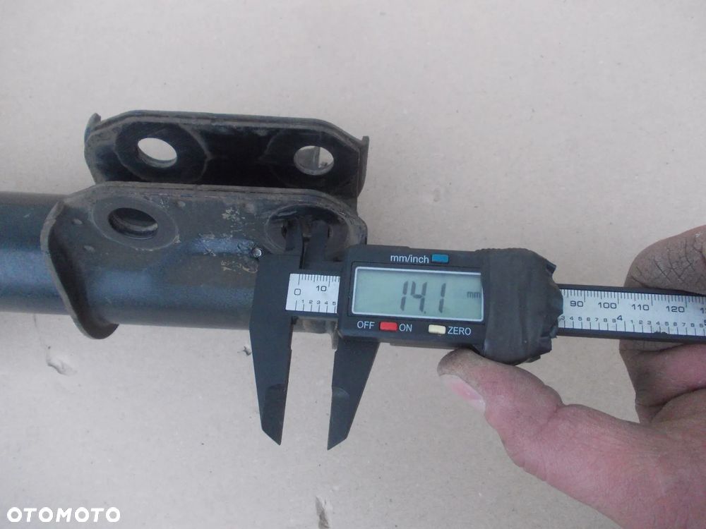 Amortyzator prawy przód Suzuki Sx-4 1.6 Japonia - 7