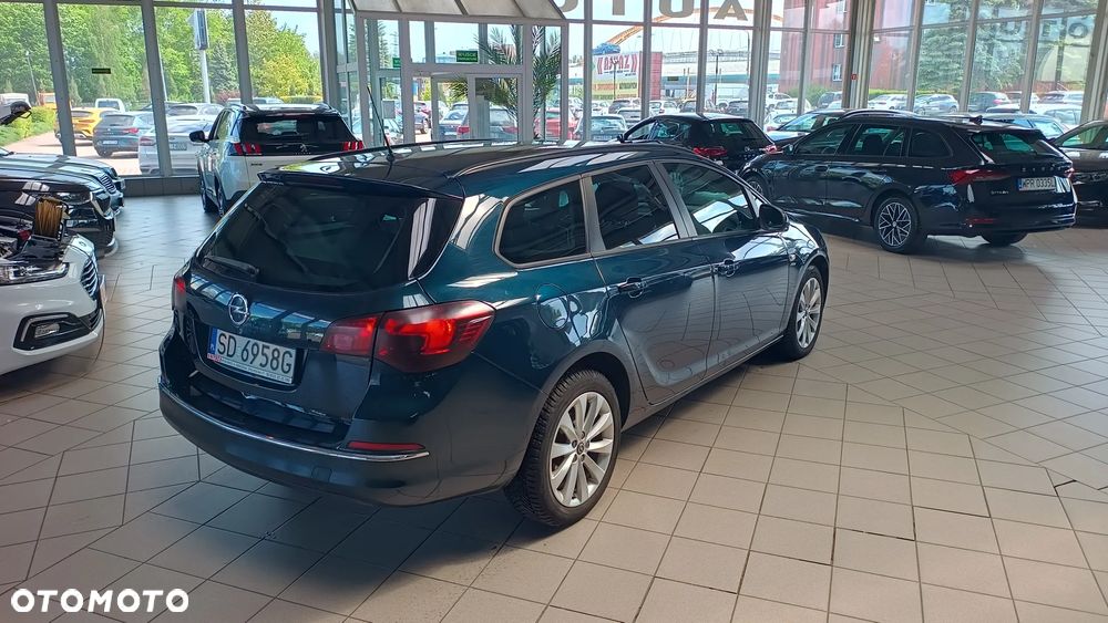 Opel Astra 1.4 T Cosmo - 21