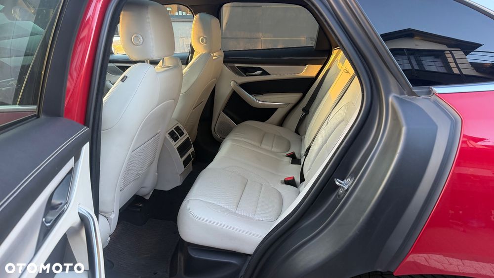 Jaguar F-Pace 2.0 D200 mHEV AWD R-Dynamic S - 13