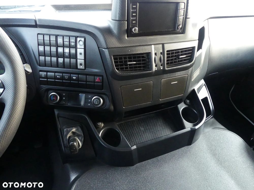 Iveco STRALIS X WAY 460 / EURO 6 / RETARDER / 480 TYS KM / - 27