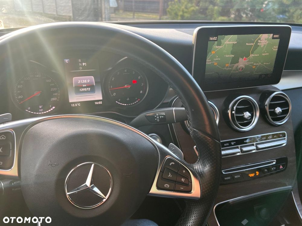 Mercedes-Benz GLC 300 4Matic 9G-TRONIC - 5