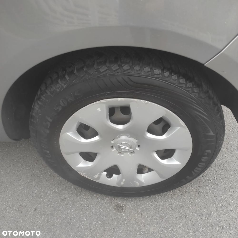 Opel Meriva - 28