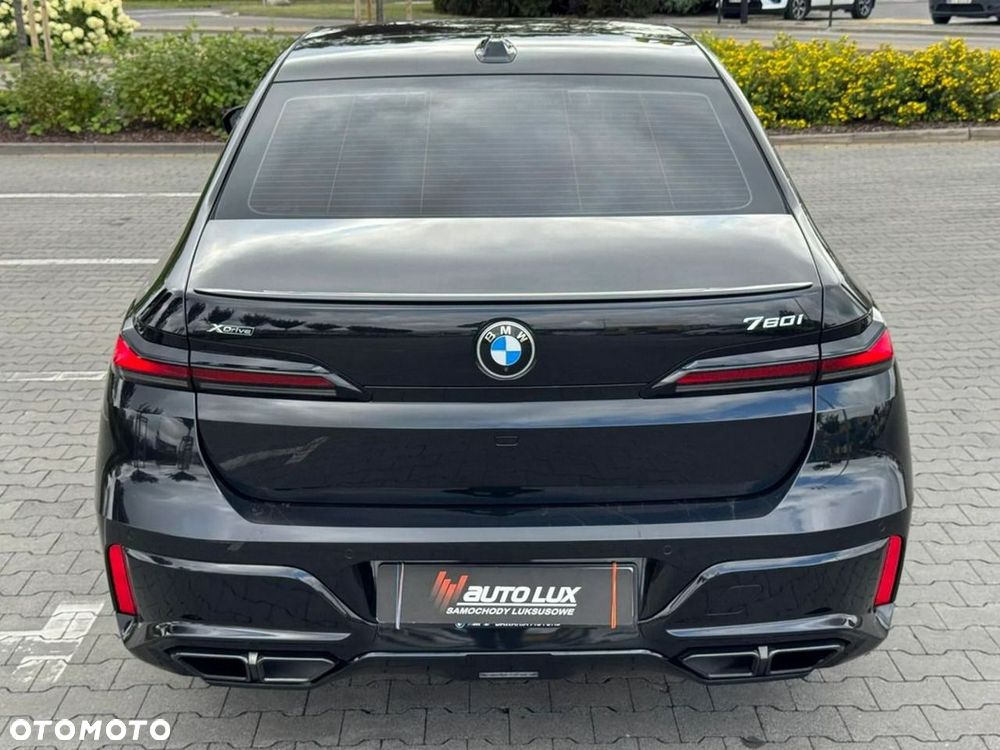 BMW Seria 7 750i xDrive - 15