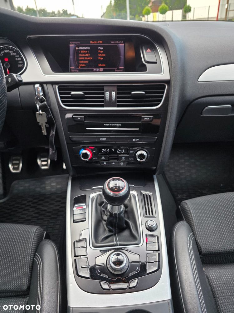 Audi A4 Limousine 2.0 TDI DPF S line Sportpaket - 6