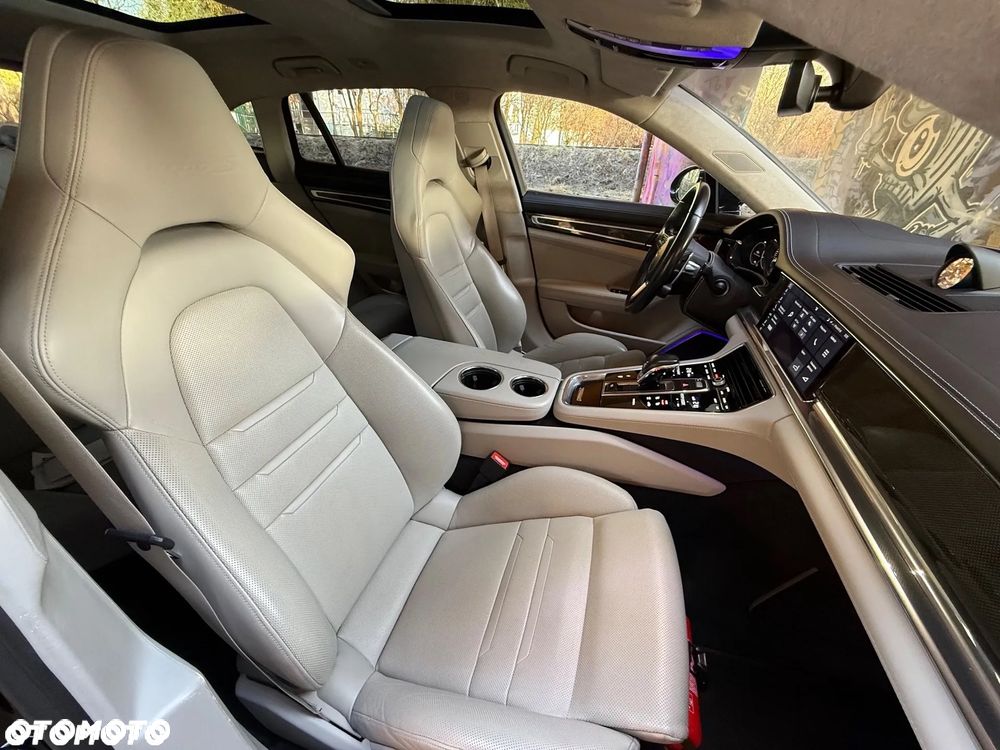 Porsche Panamera Turbo S E-Hybrid GPF - 19