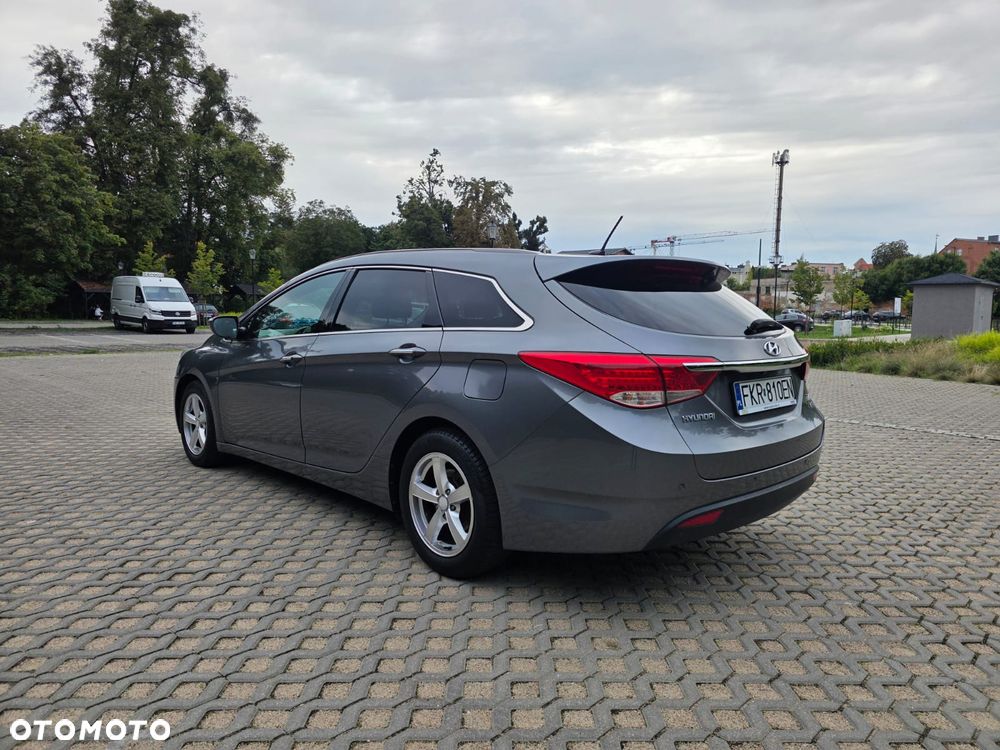 Hyundai i40 1.7 CRDi Comfort + - 21