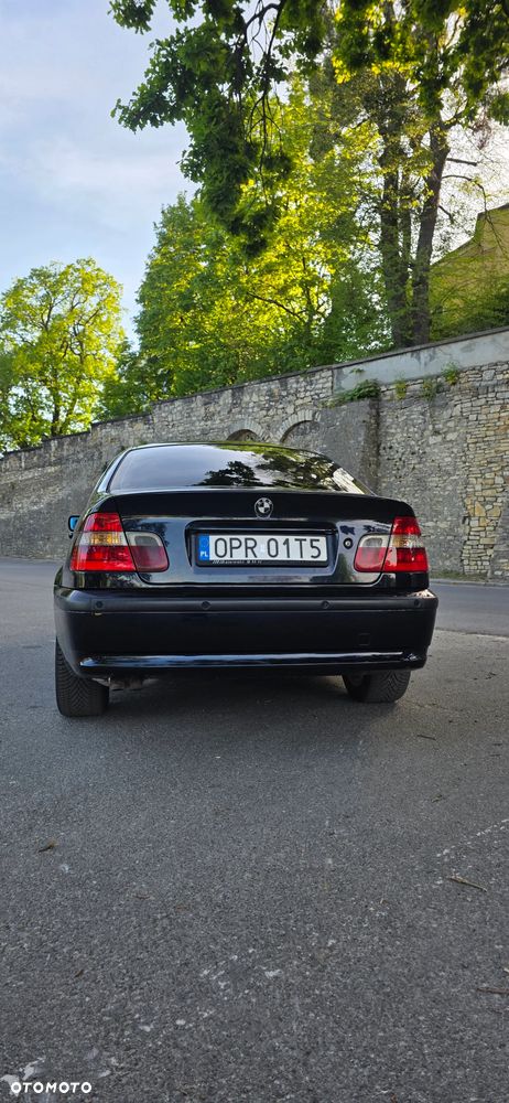 BMW Seria 3 330d - 4