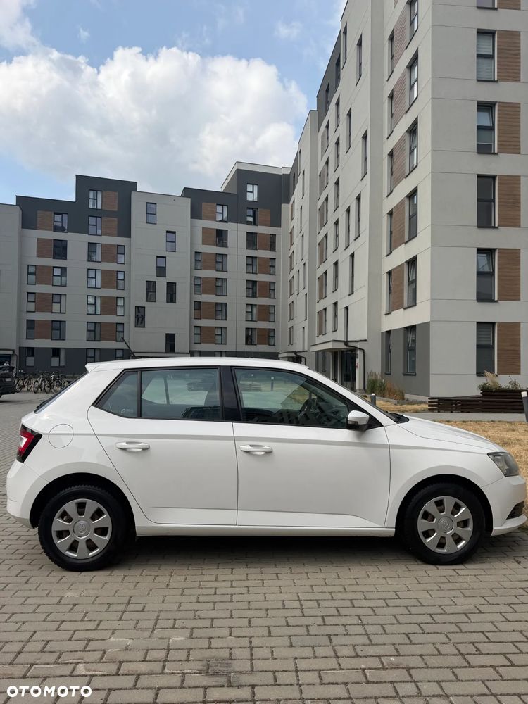 Skoda Fabia 1.0 Ambition - 2