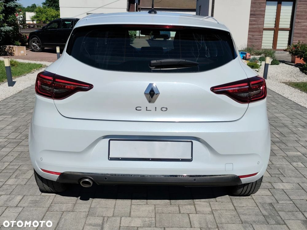 Renault Clio BLUE dCi 100 BUSINESS EDITION - 12