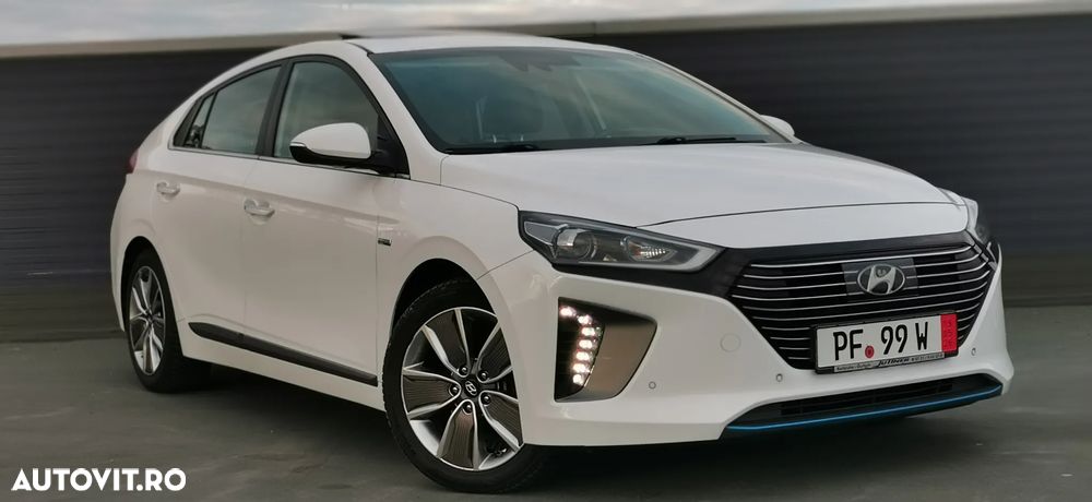 Hyundai IONIQ 1.6 GDI Premium - 33