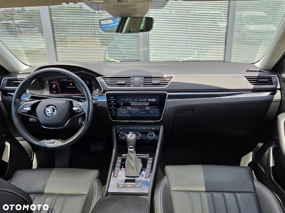 Skoda Superb 2.0 TDI SCR L&K DSG - 34