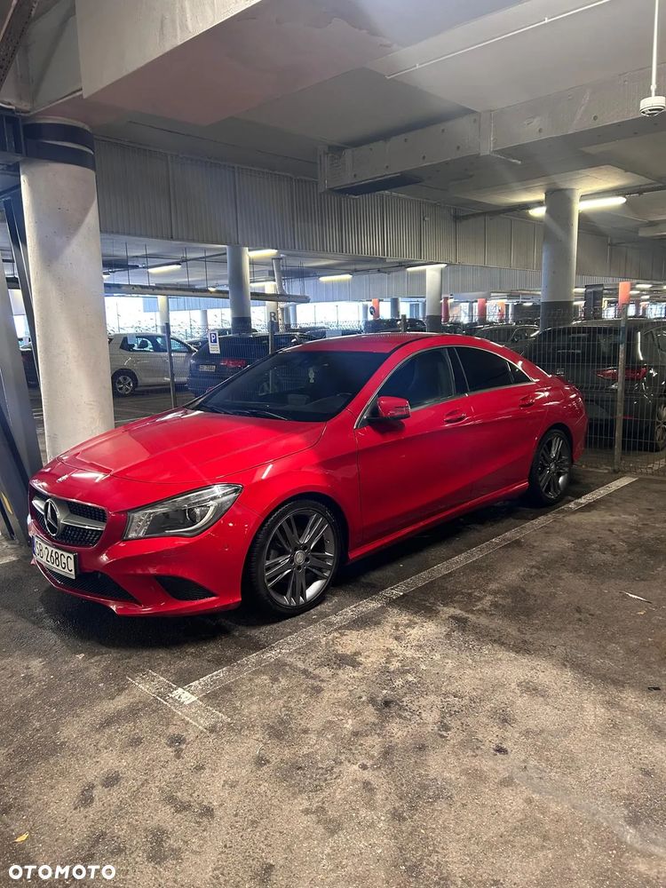 Mercedes-Benz CLA 180 7G-DCT - 2