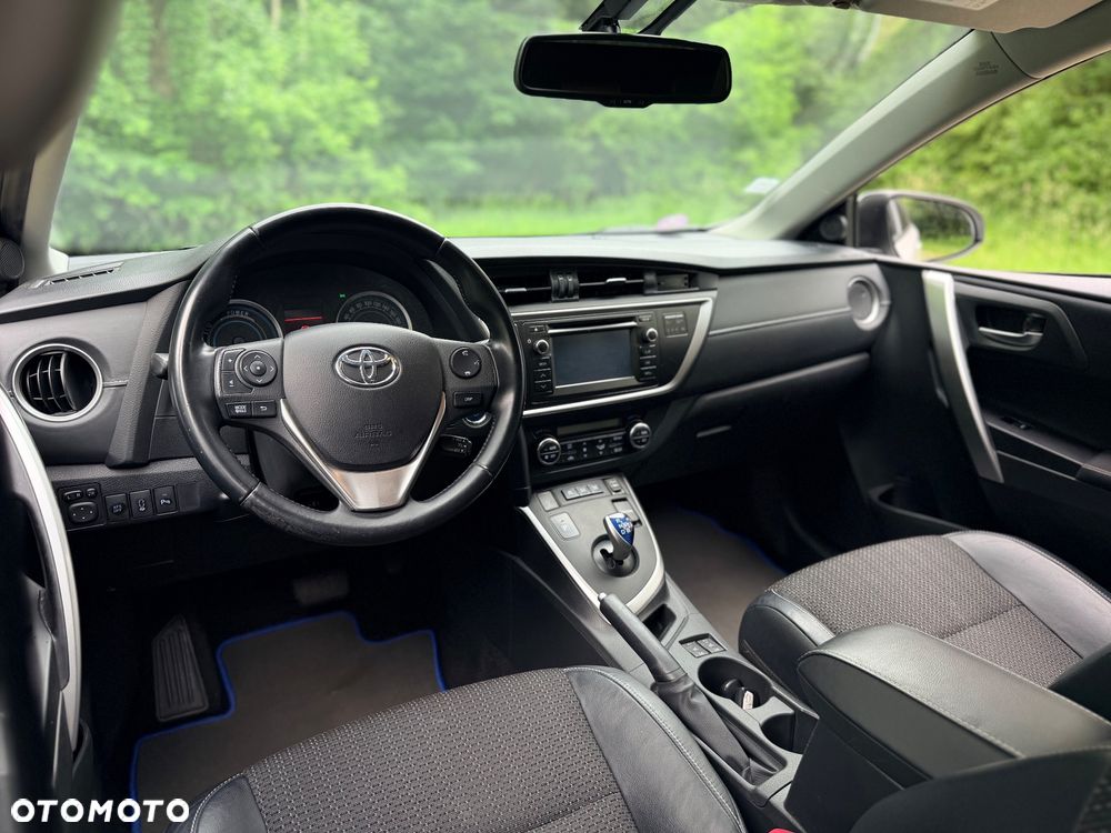 Toyota Auris Hybrid 135 Premium - 19