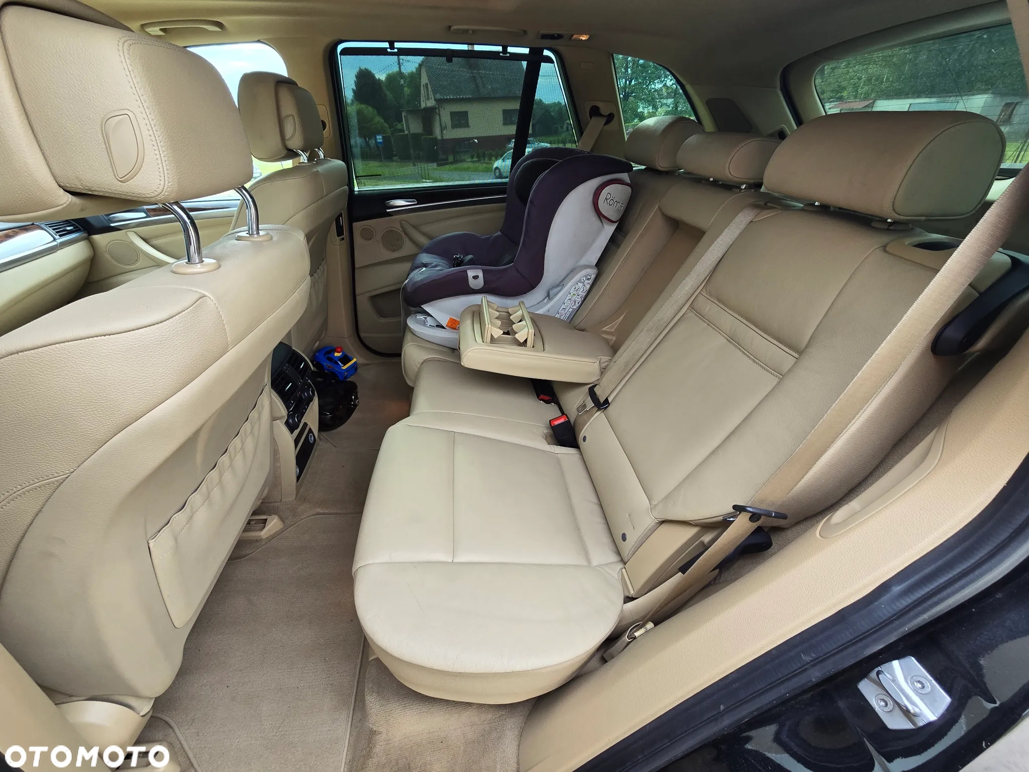 BMW X5 xDrive35i - 27