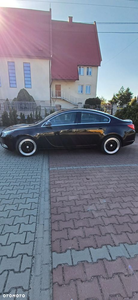 Opel Insignia 2.0 Turbo 4x4 Cosmo - 11