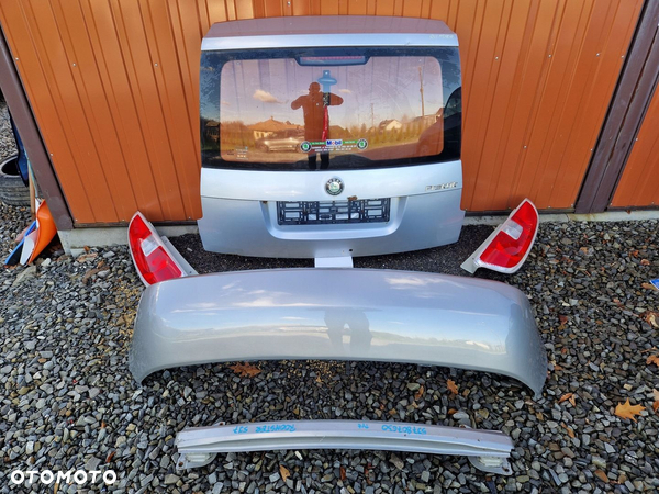 Skoda Praktik 06-15 klapa tył tylna z szybą szyba
