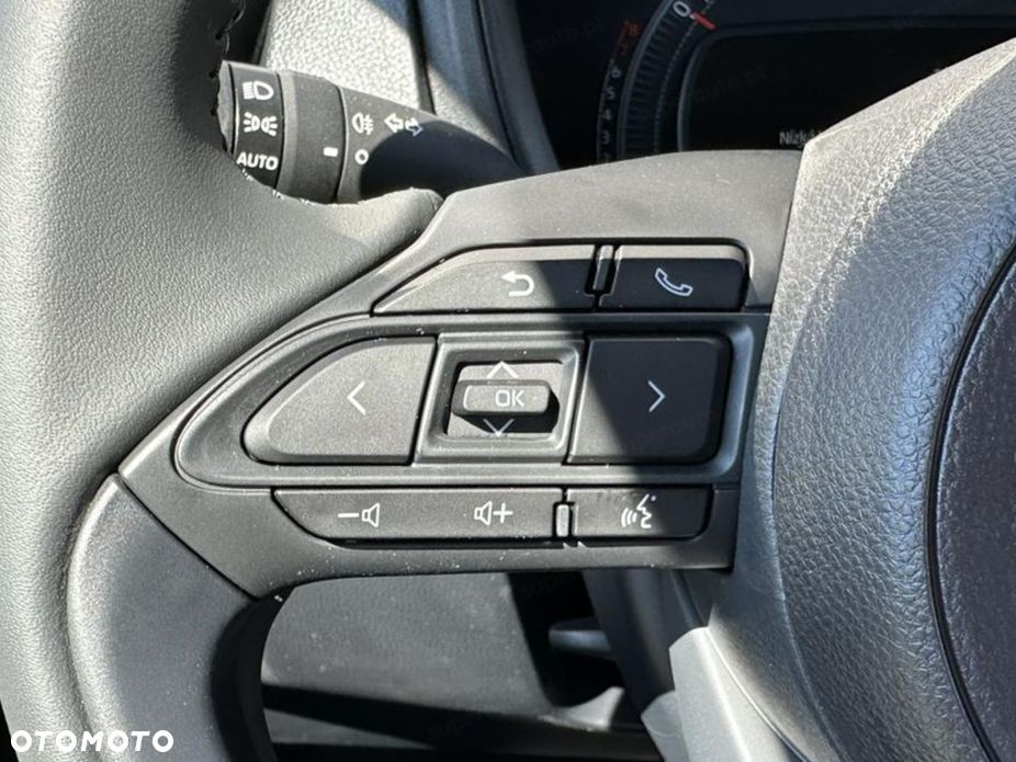 Toyota Aygo X 1.0 VVT-i Style CVT - 8