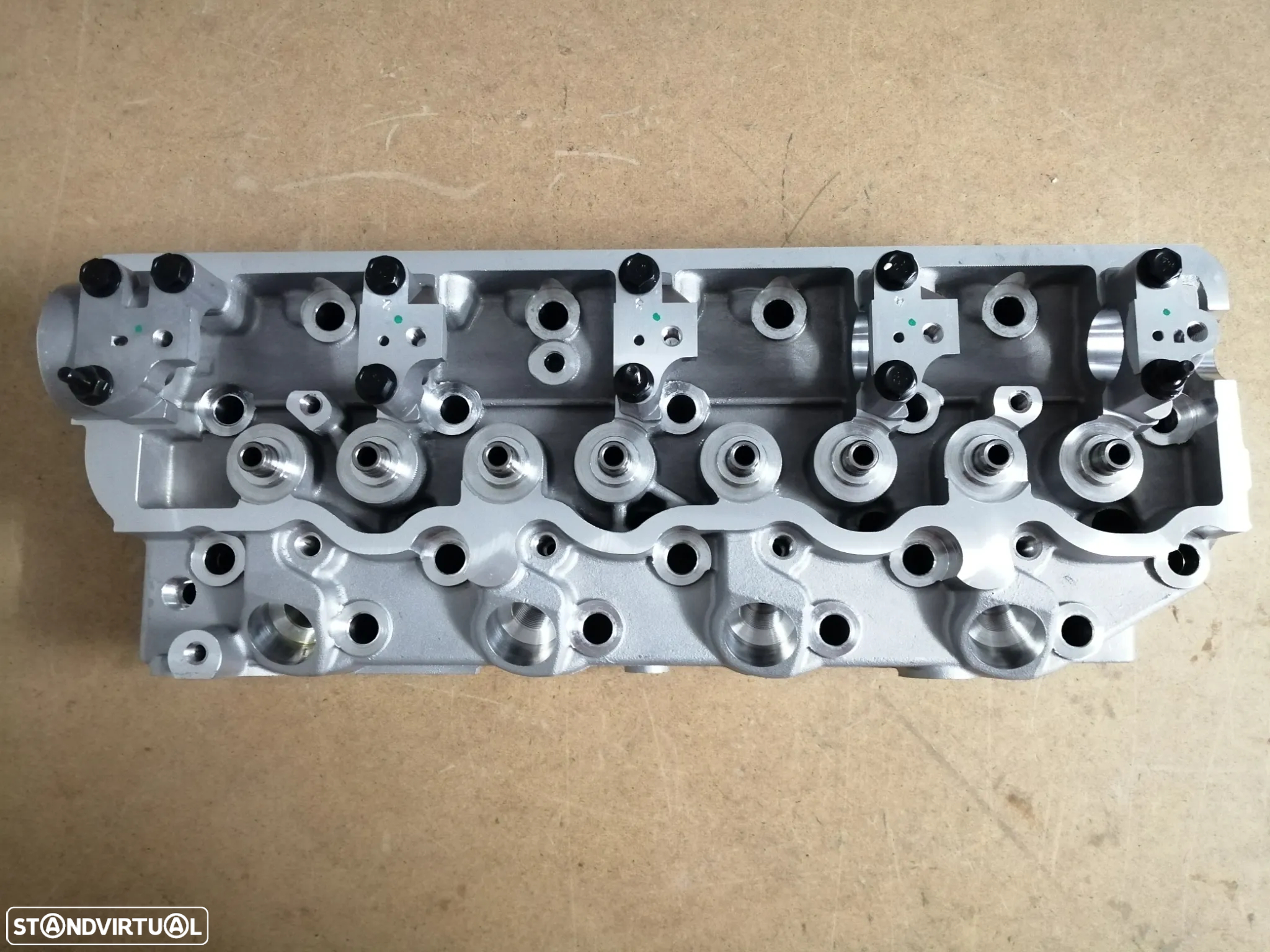 Cabeça Colaça de Motor ( NOVA ) - Mitsubishi L200 e Pajero 4D56 2.5 TD  MD348983 MD185926 - 4