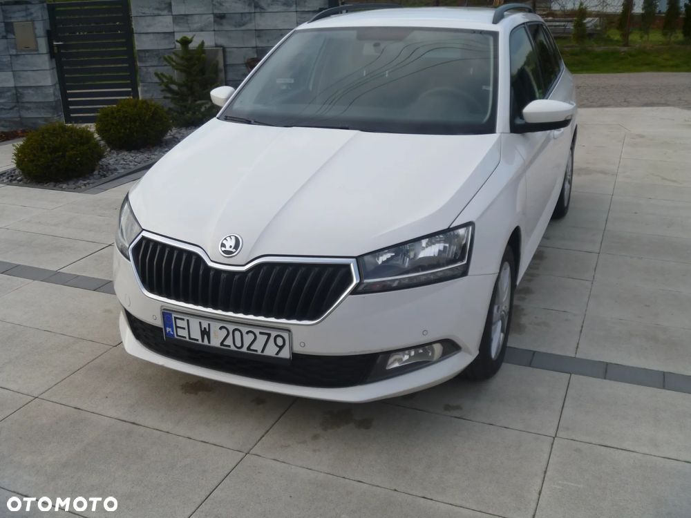 Skoda Fabia 1.0 TSI Ambition - 4