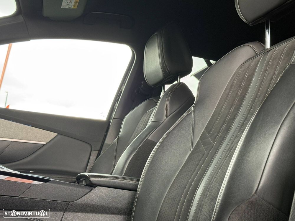 Peugeot 3008 1.5 BlueHDi GT Pack EAT8 - 58