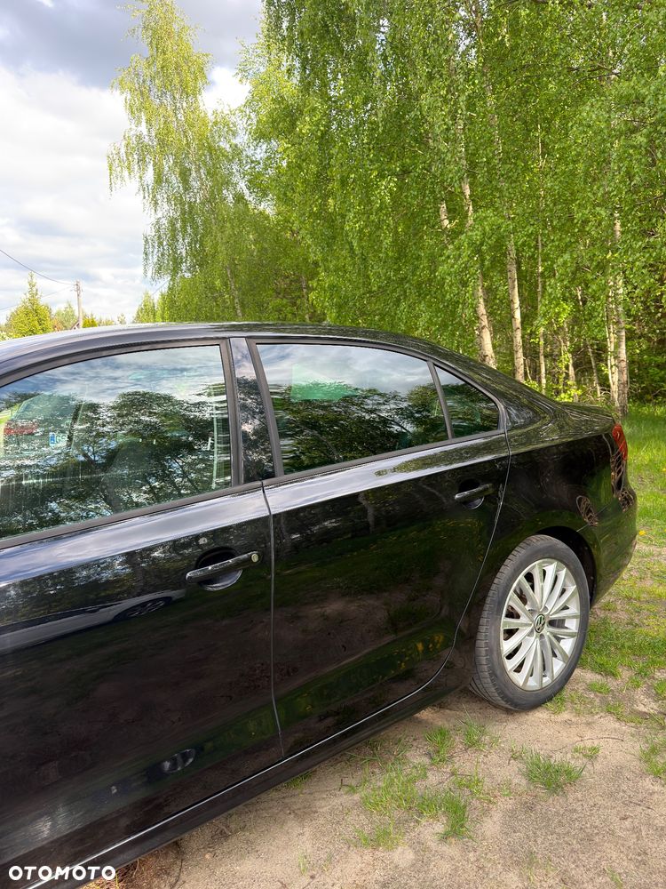 Volkswagen Jetta 1.6 TDI DPF Comfortline - 5