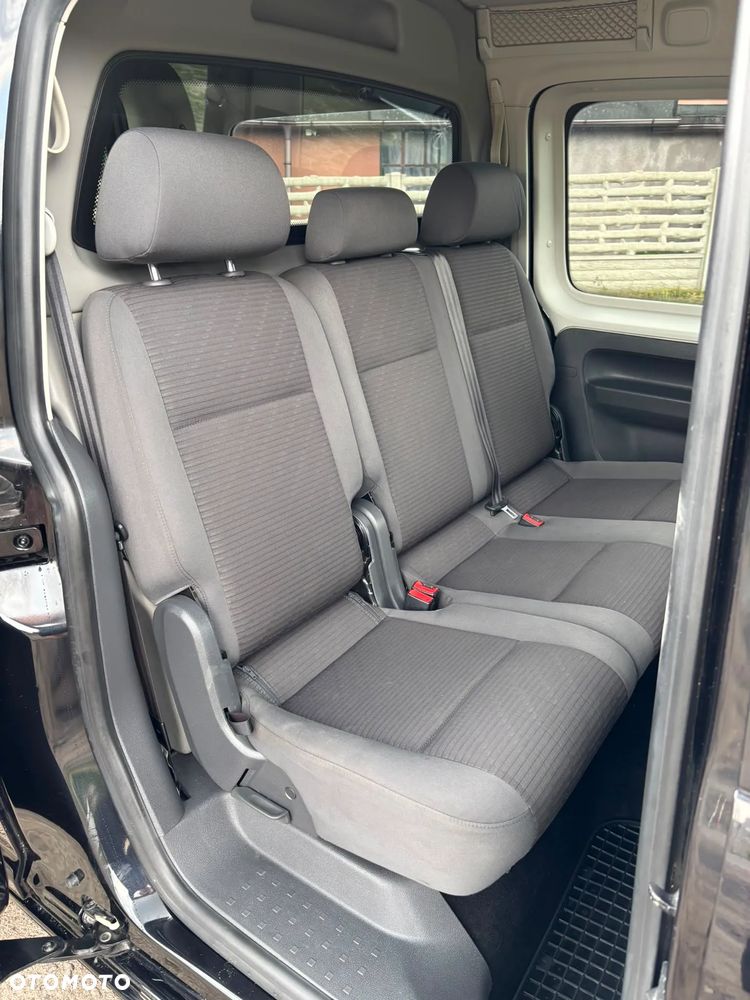 Volkswagen Caddy Maxi Highline - 17