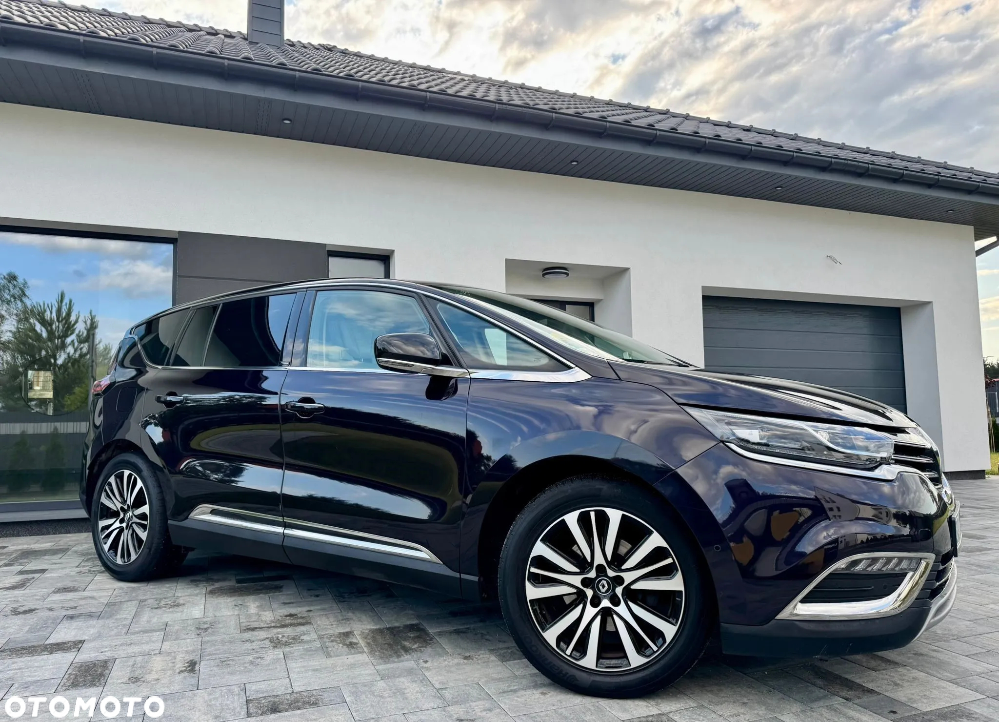 Renault Espace 1.6 dCi Energy Initiale Paris EDC 7os - 37