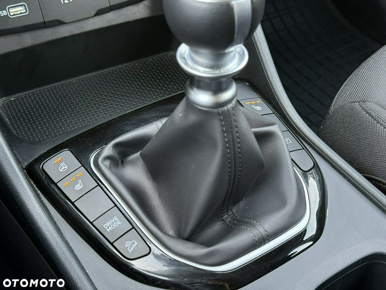 Hyundai Tucson 1.6 T-GDi Modern 2WD - 17