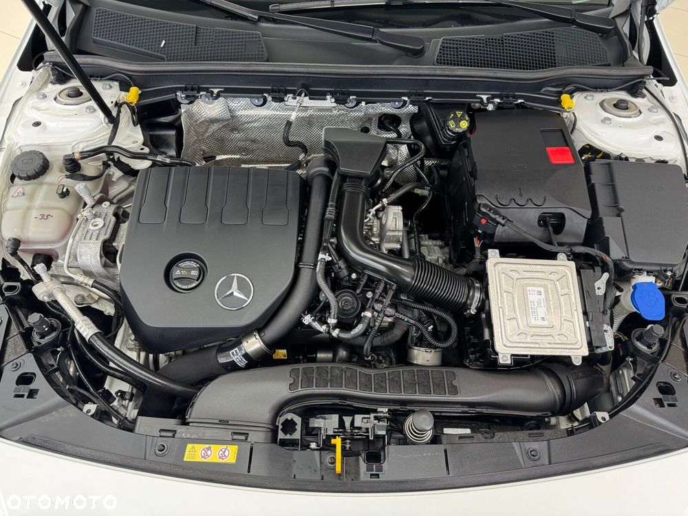 Mercedes-Benz CLA - 20