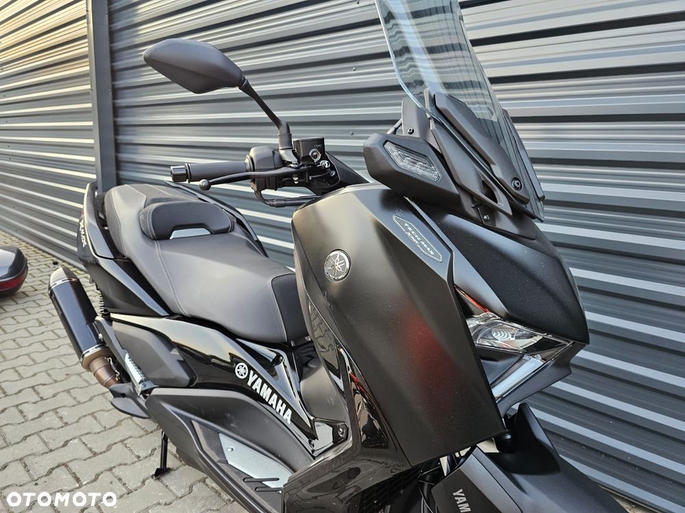 Yamaha X-max - 10