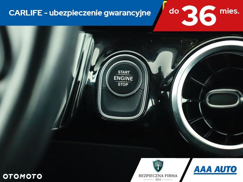 Mercedes-Benz GLA - 18