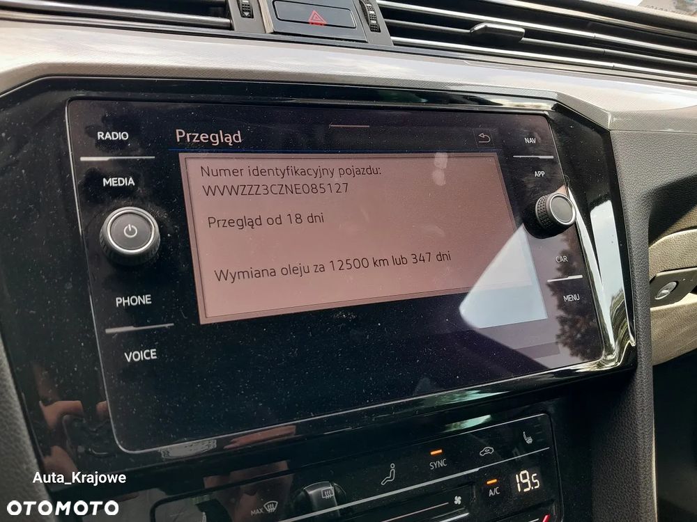 Volkswagen Passat 2.0 TSI Business DSG - 19